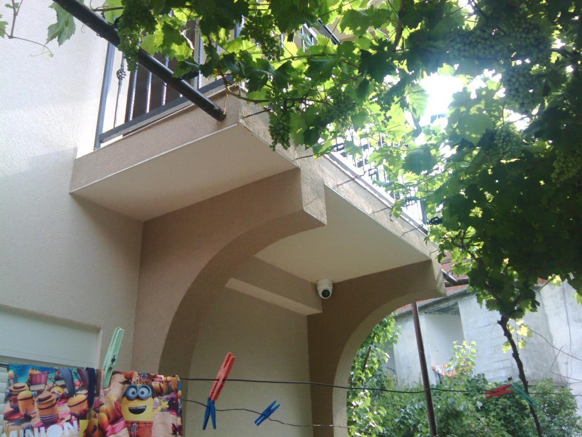 Apart Dom Jankovic Sutomore Exterior photo